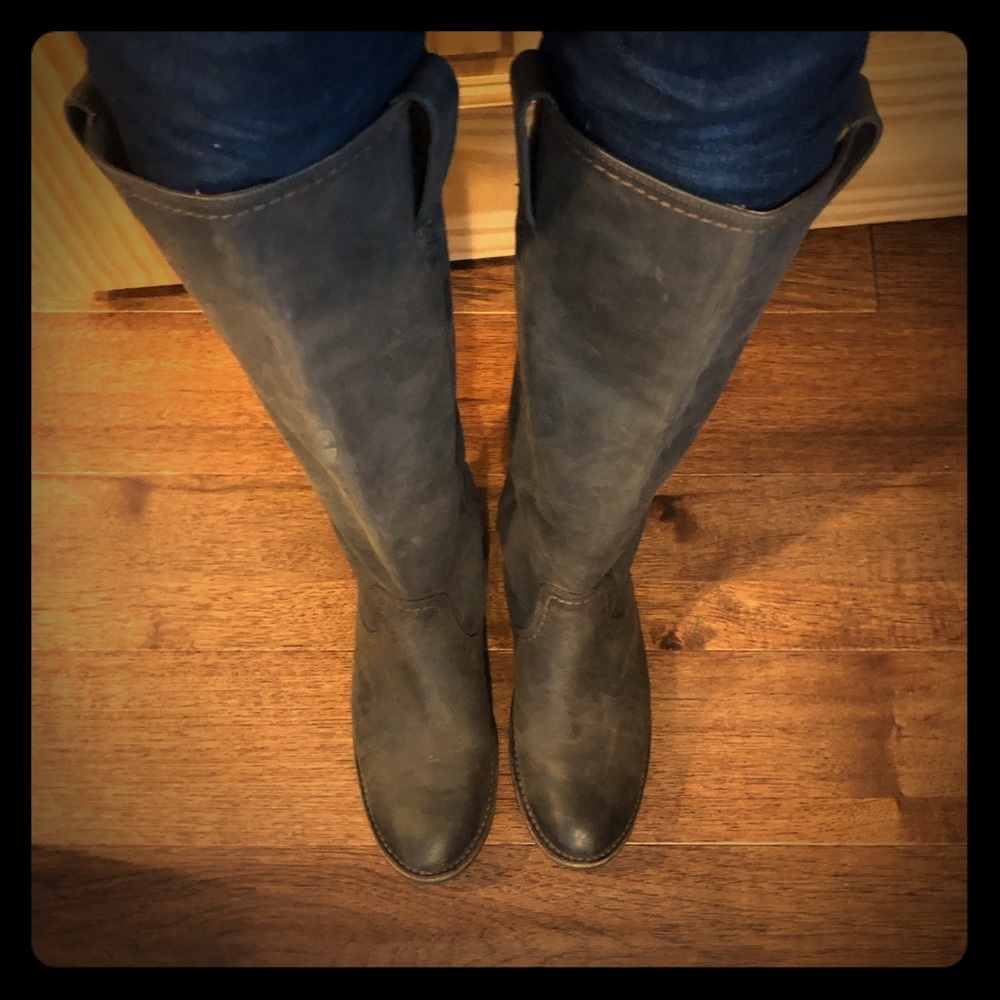 FRYE pull on, knee high,  brown boots, size 8